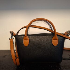 klein draagbaar tasje